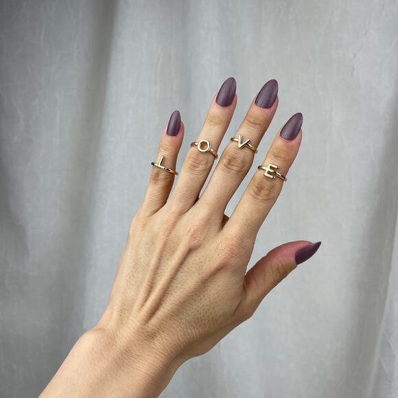 💕 NWOT Gold Tone L O V E Midi Ring Set Size 3 - 3.5 LOVE Stacking Rings - Picture 9 of 14